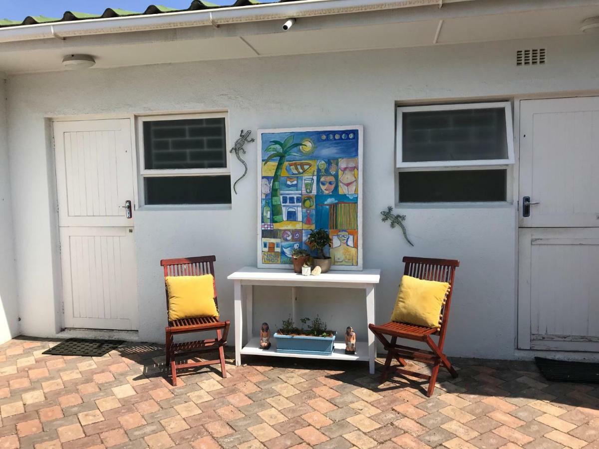Apartamento Leisure By The Sea Kleinmond Exterior foto